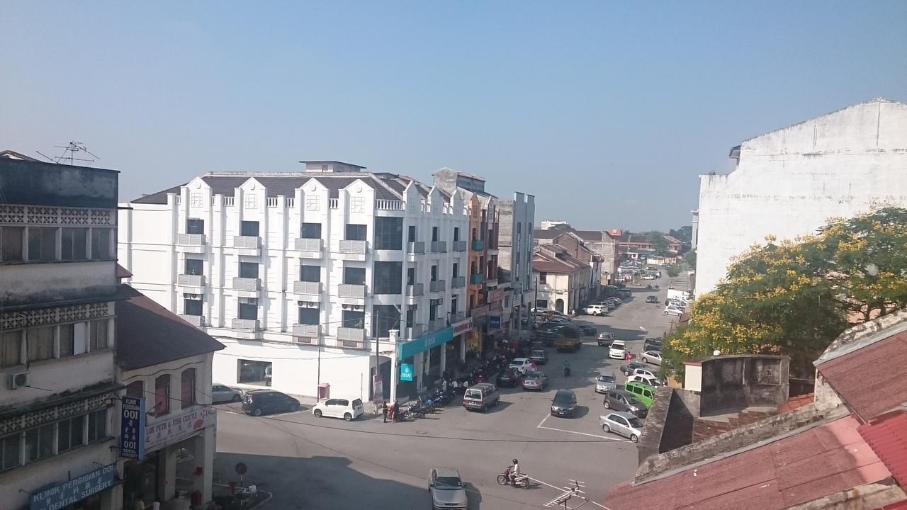 Axis Hotel Taiping Bagian luar foto